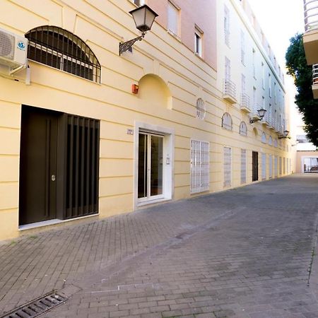 Rentalsevilla Escuelas Pias Exteriér fotografie