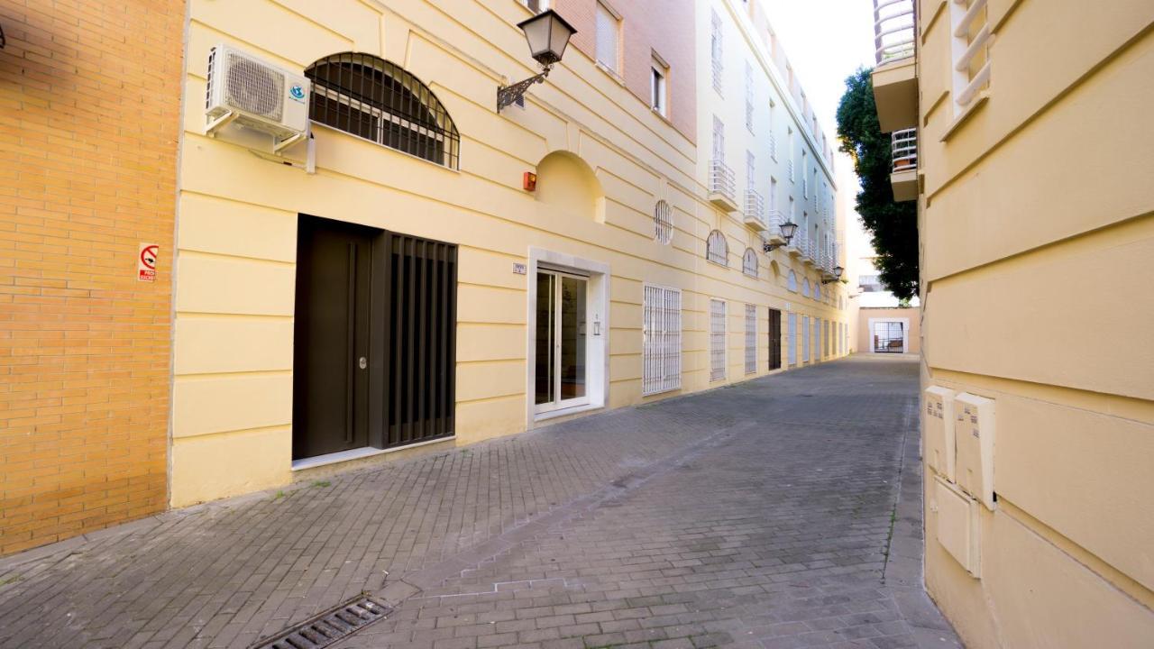 Rentalsevilla Escuelas Pias Exteriér fotografie